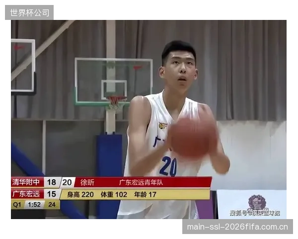 传统强队广东宏远本赛季遭遇低谷，常规赛结束后无任何球员获得个人奖项。